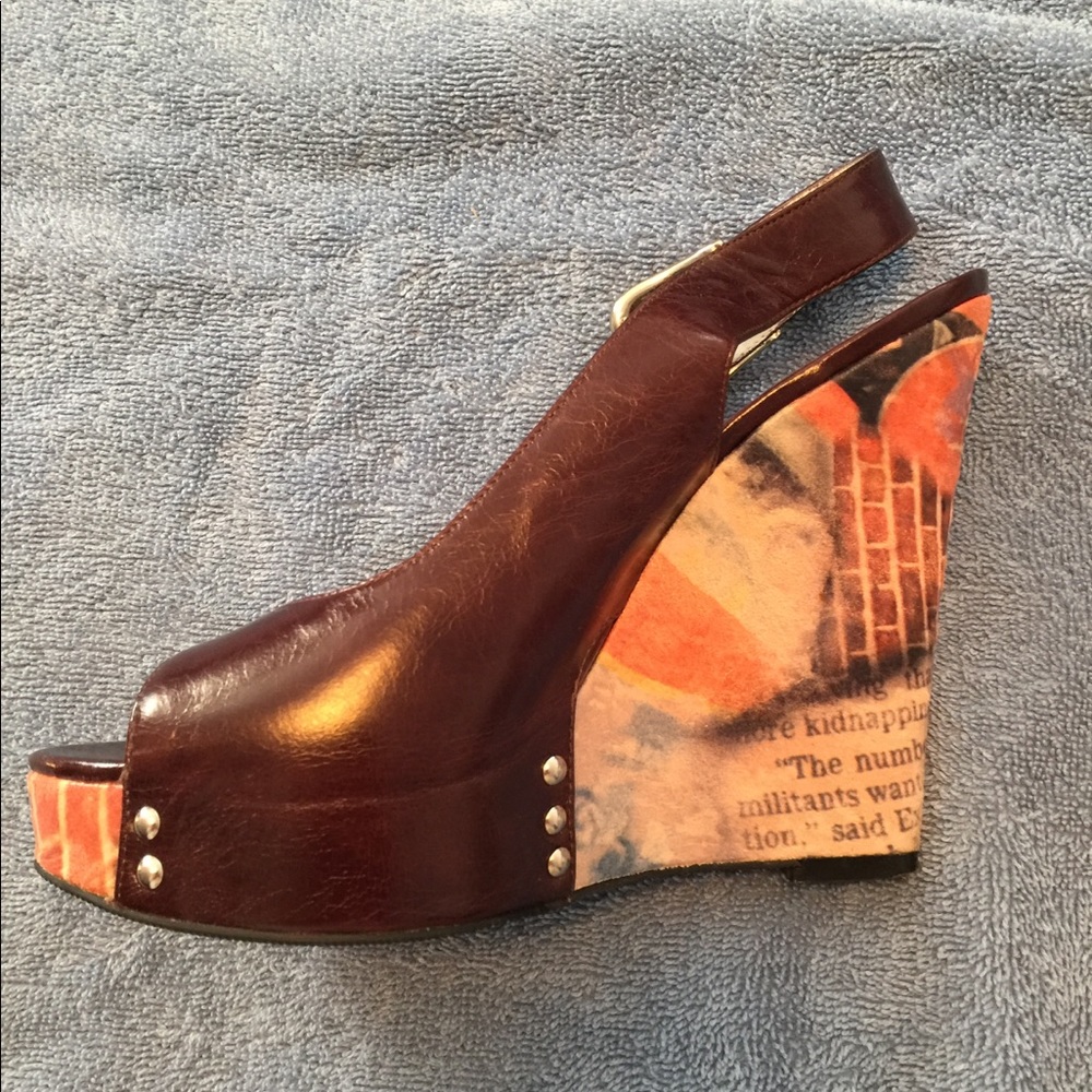 Unique open toe platform sandals
